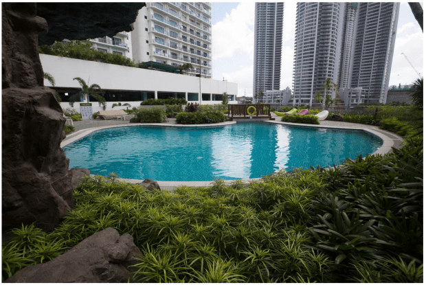 Lap Pool Acqua Residences for Sale 1 Bedroom Studio Makati Carla Calleja Broker Rockwell Century Rent Amenities Garden Jogging path park Pool resort