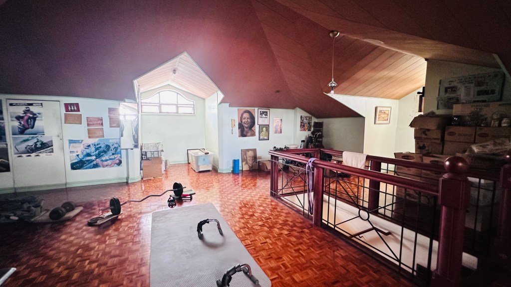 Ayala Alabang Village house for sale, 9 bedrooms