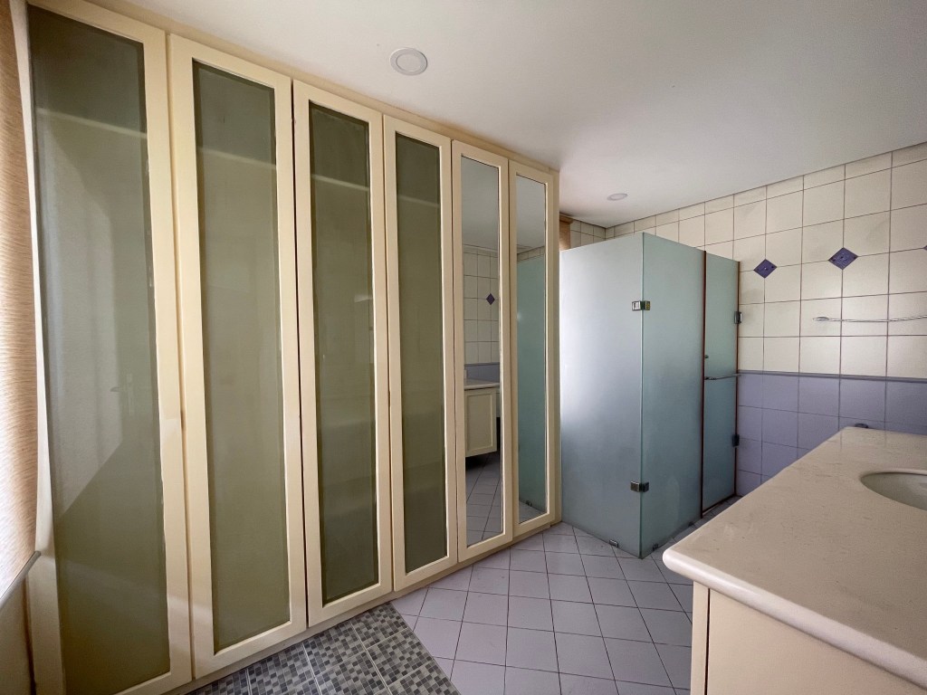 House for sale in Magallanes Village, Makati – photo 38